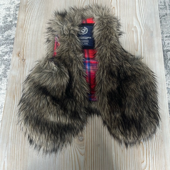 American Eagle fur vest - Picture 1 of 2